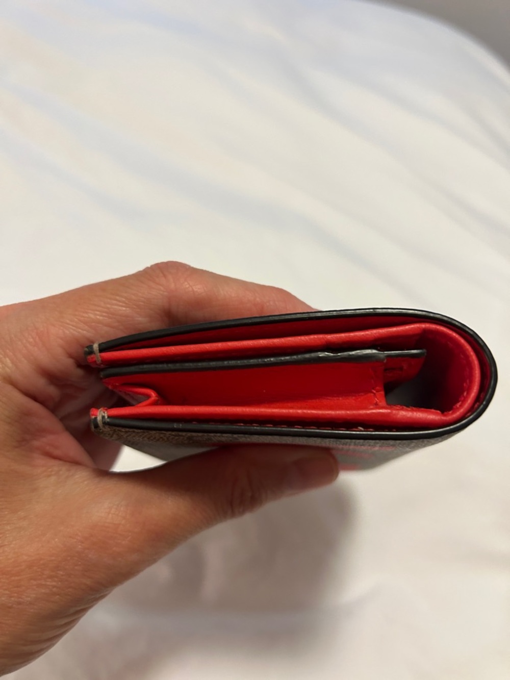 GUCCI supreme monogram LOVE wallet - Picture 10 of 15